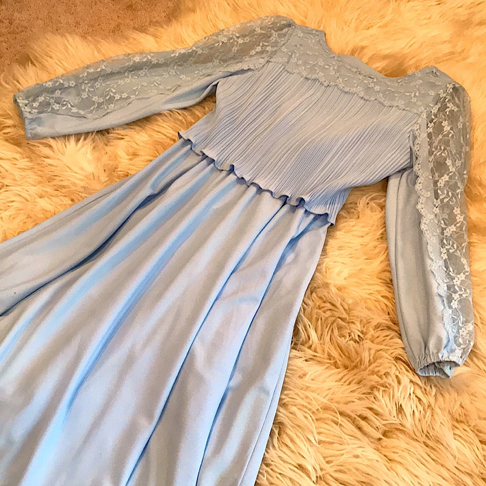 Vintage Robbins Egg Blue Dress!